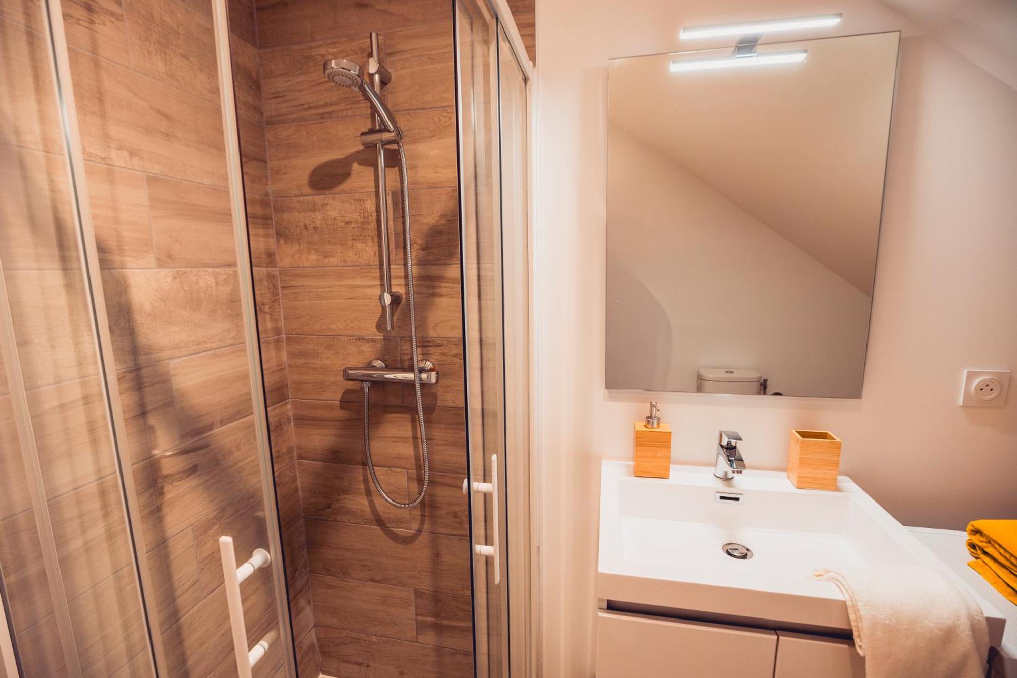 Loft Lumineux Tres Spacieux - Parking Gratuit Châteauroux Екстериор снимка